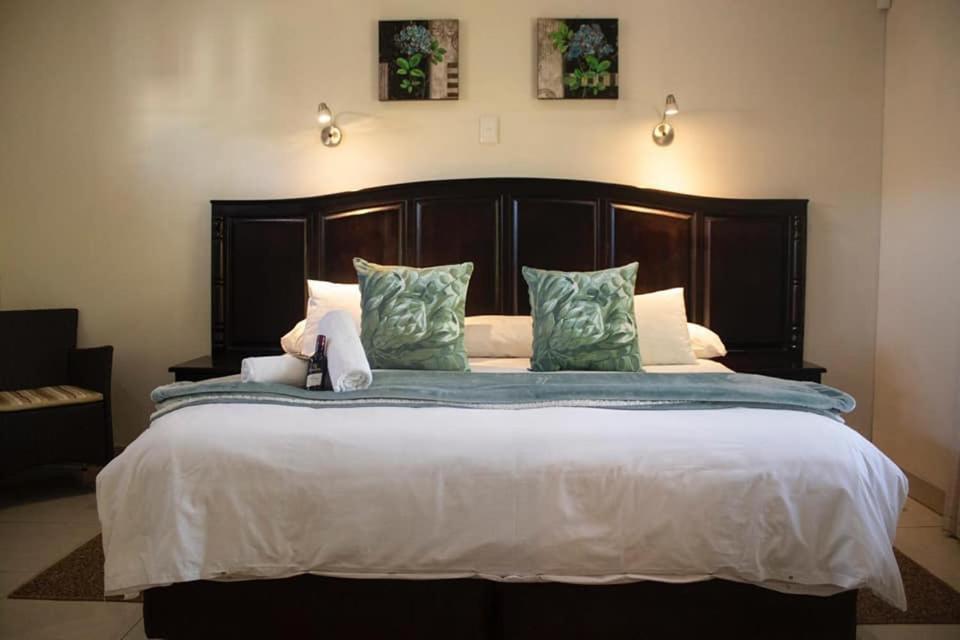 פורט אליזבת' Victoria And Alfred Guest House מראה חיצוני תמונה